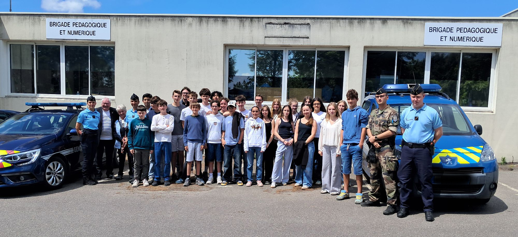 7-visite-ecole-chateaulin-gendarmerie2025