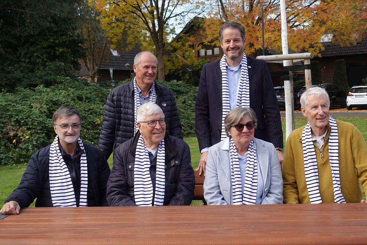 Inauguration-des-bancs-27102025