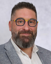 Maxime Simon, conseiller municipal délégué aux questions relatives au secteur du Cap-Coz